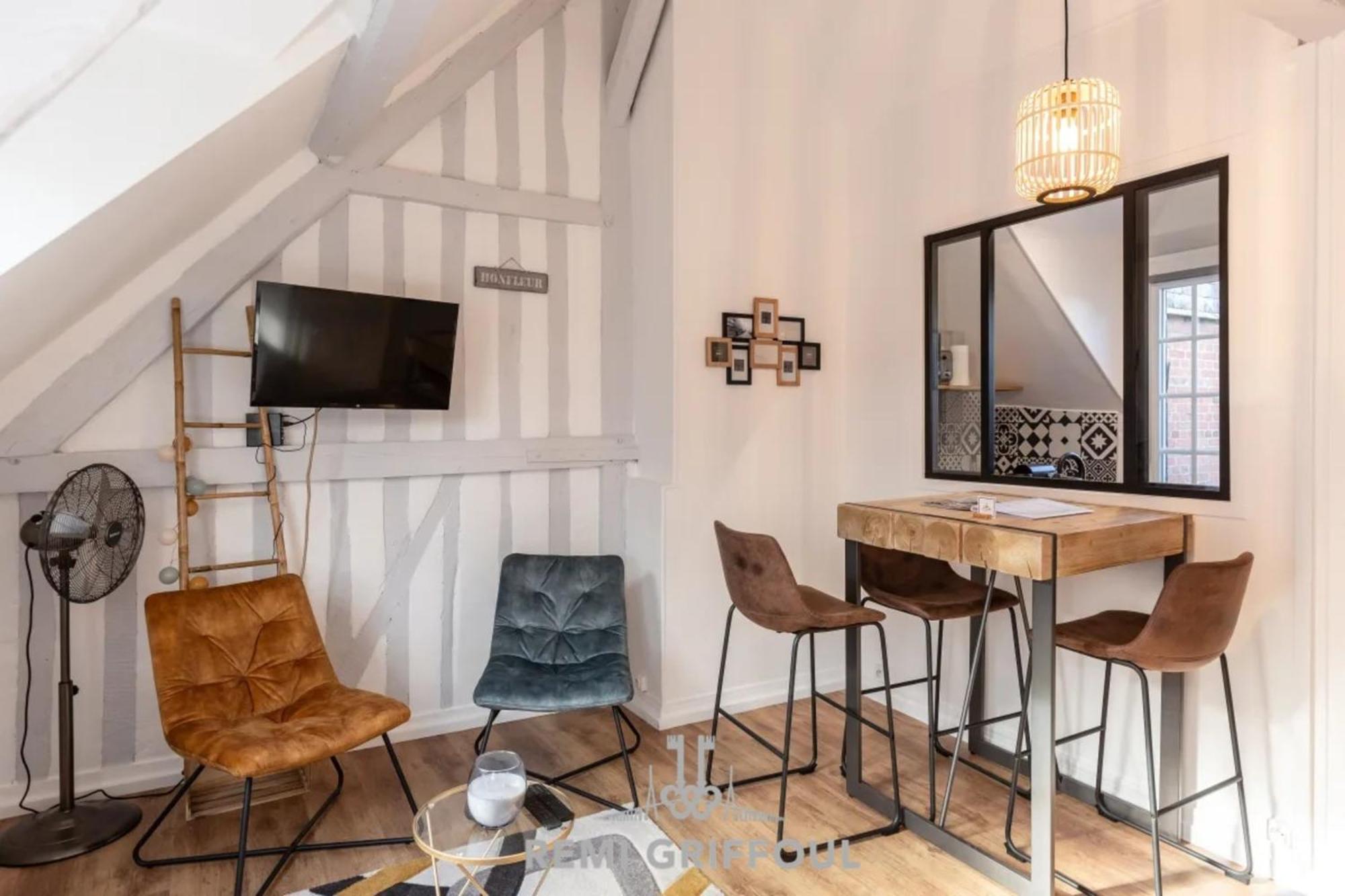 La Capucine Lovely Studio City Center Honfleur Buitenkant foto