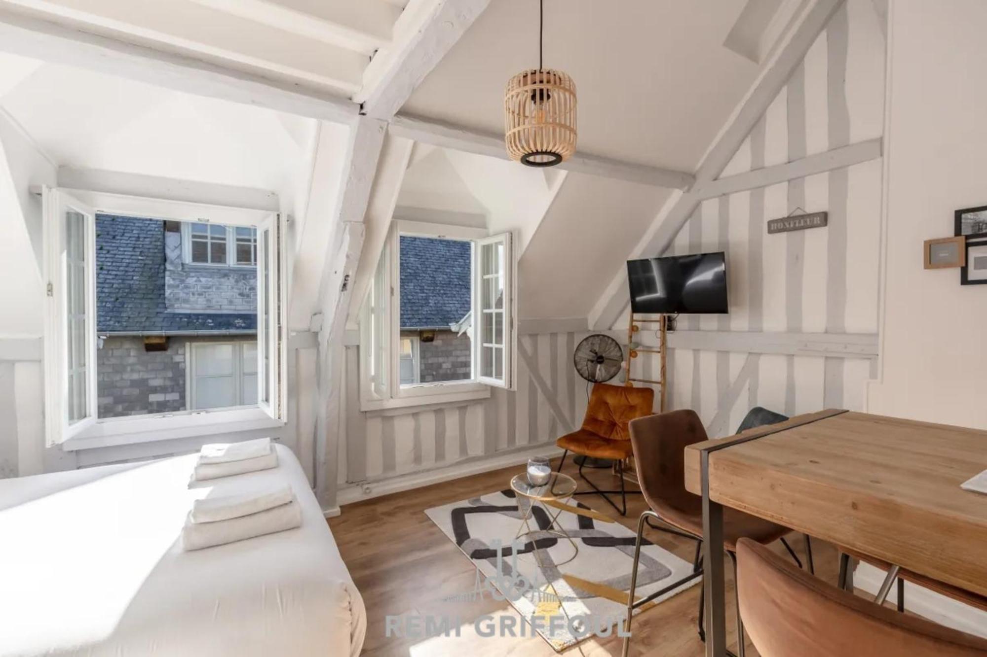 La Capucine Lovely Studio City Center Honfleur Buitenkant foto