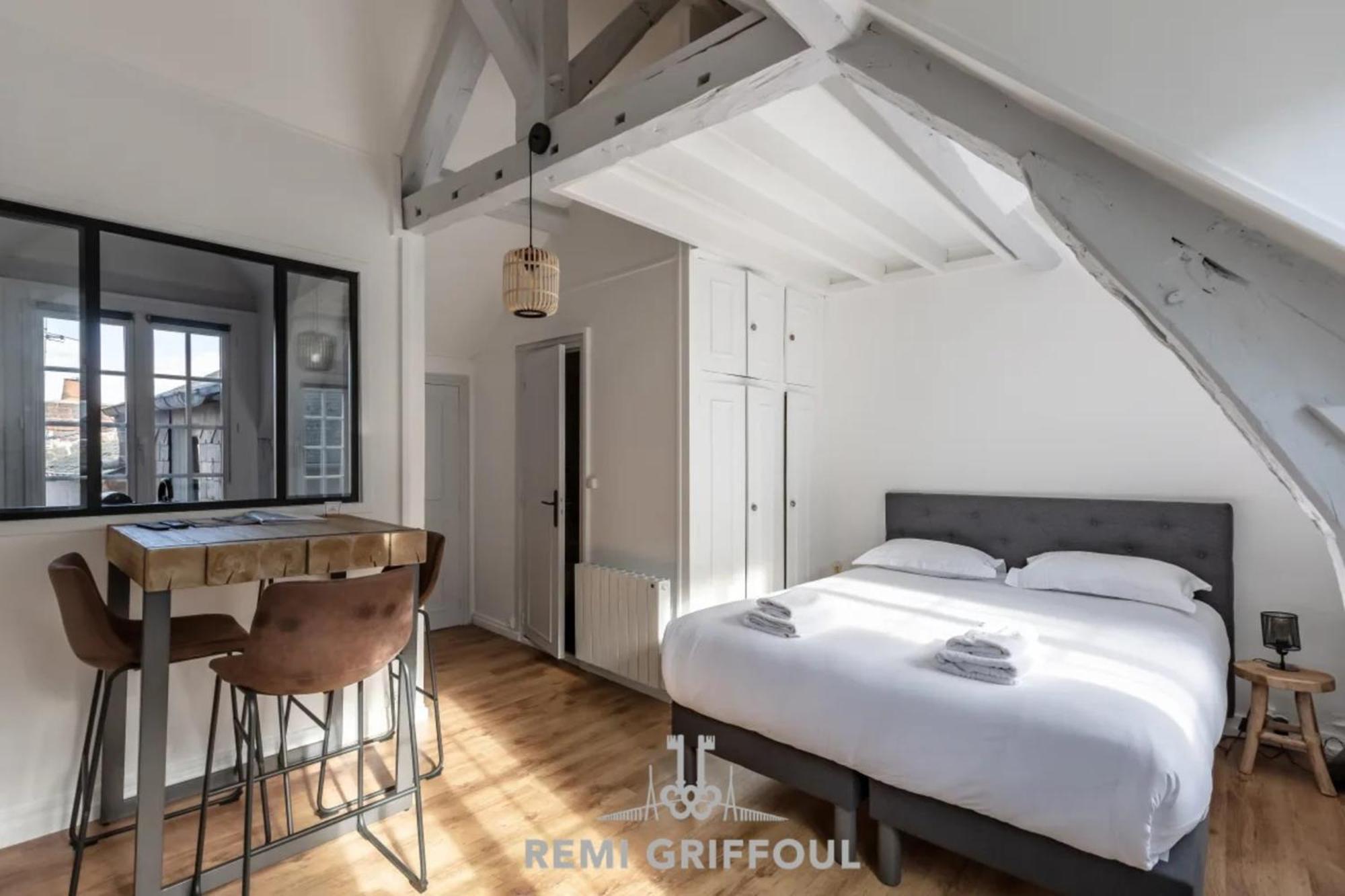 La Capucine Lovely Studio City Center Honfleur Buitenkant foto